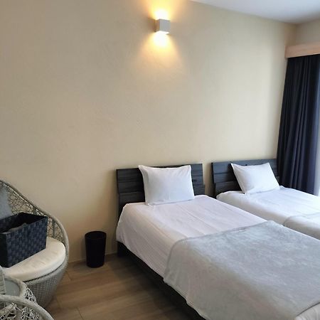 Room Biotop Yomitan Eksteriør billede