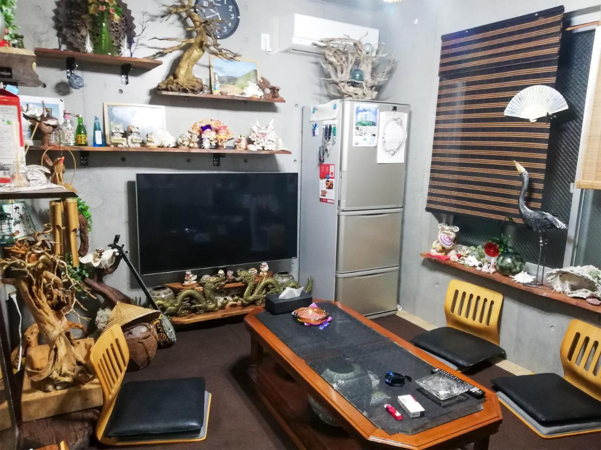 Room Biotop Yomitan Eksteriør billede